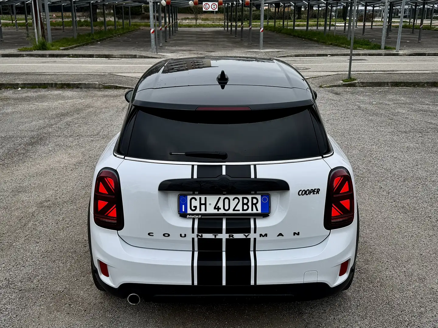 MINI Cooper Countryman 1.5 Hype all4 auto - 2