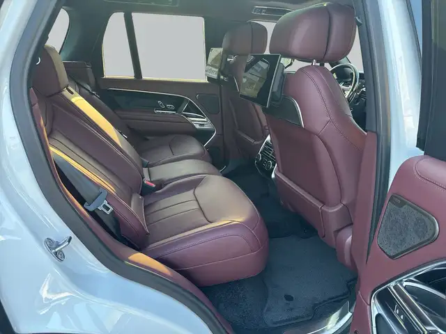 Land Rover Range Rover view 11