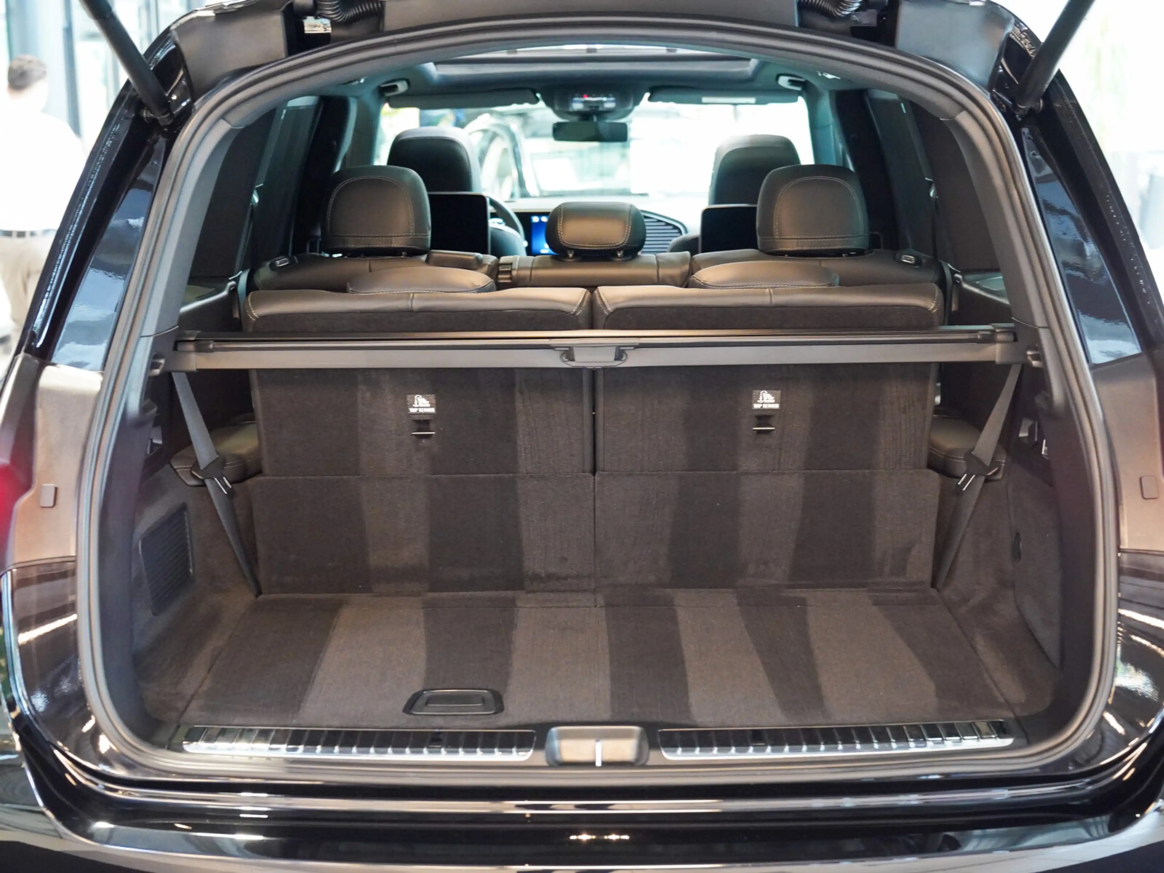 Mercedes-Benz GLS 63 AMG GLS 63 AMG 4M+ Pano Head-up Fond Entertainment — photo 6