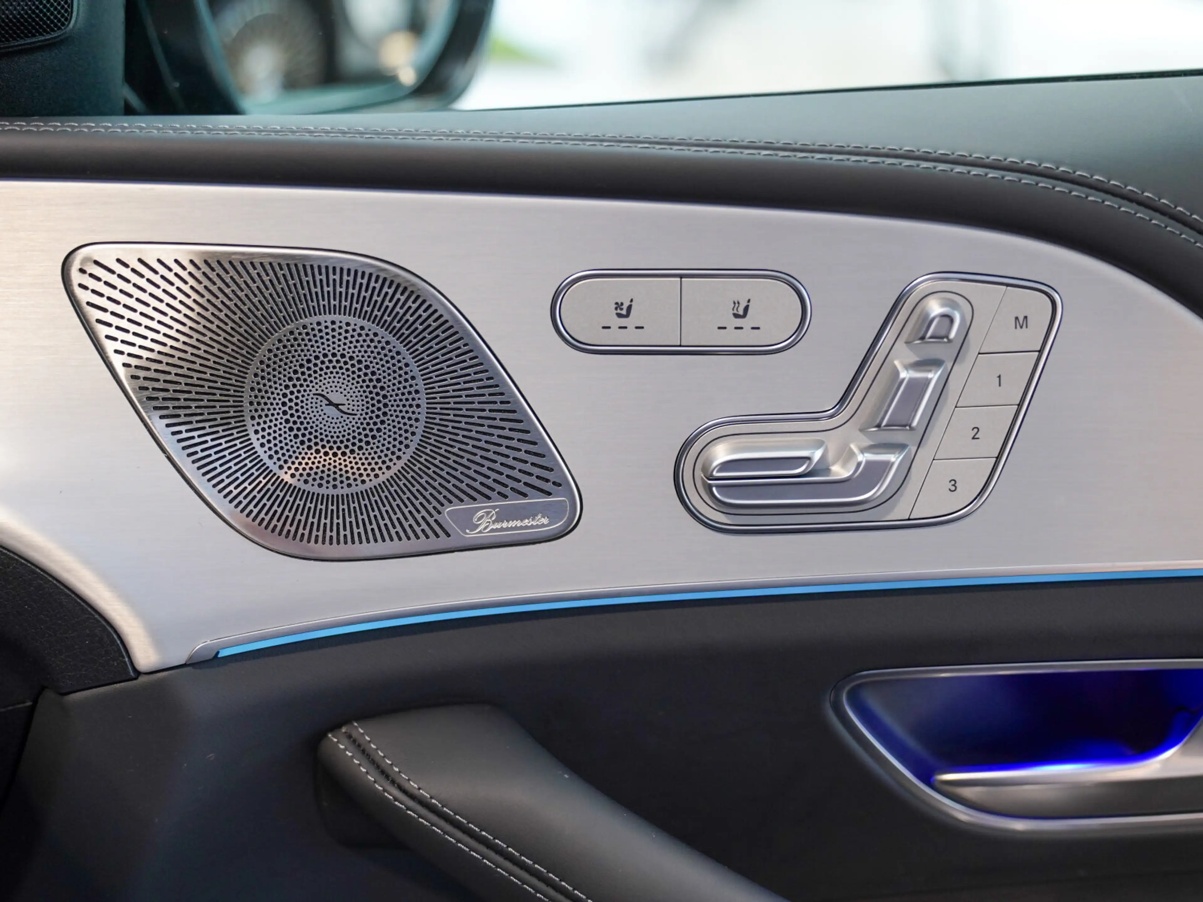 Mercedes-Benz GLS 63 AMG GLS 63 AMG 4M+ Pano Head-up Fond Entertainment — photo 13