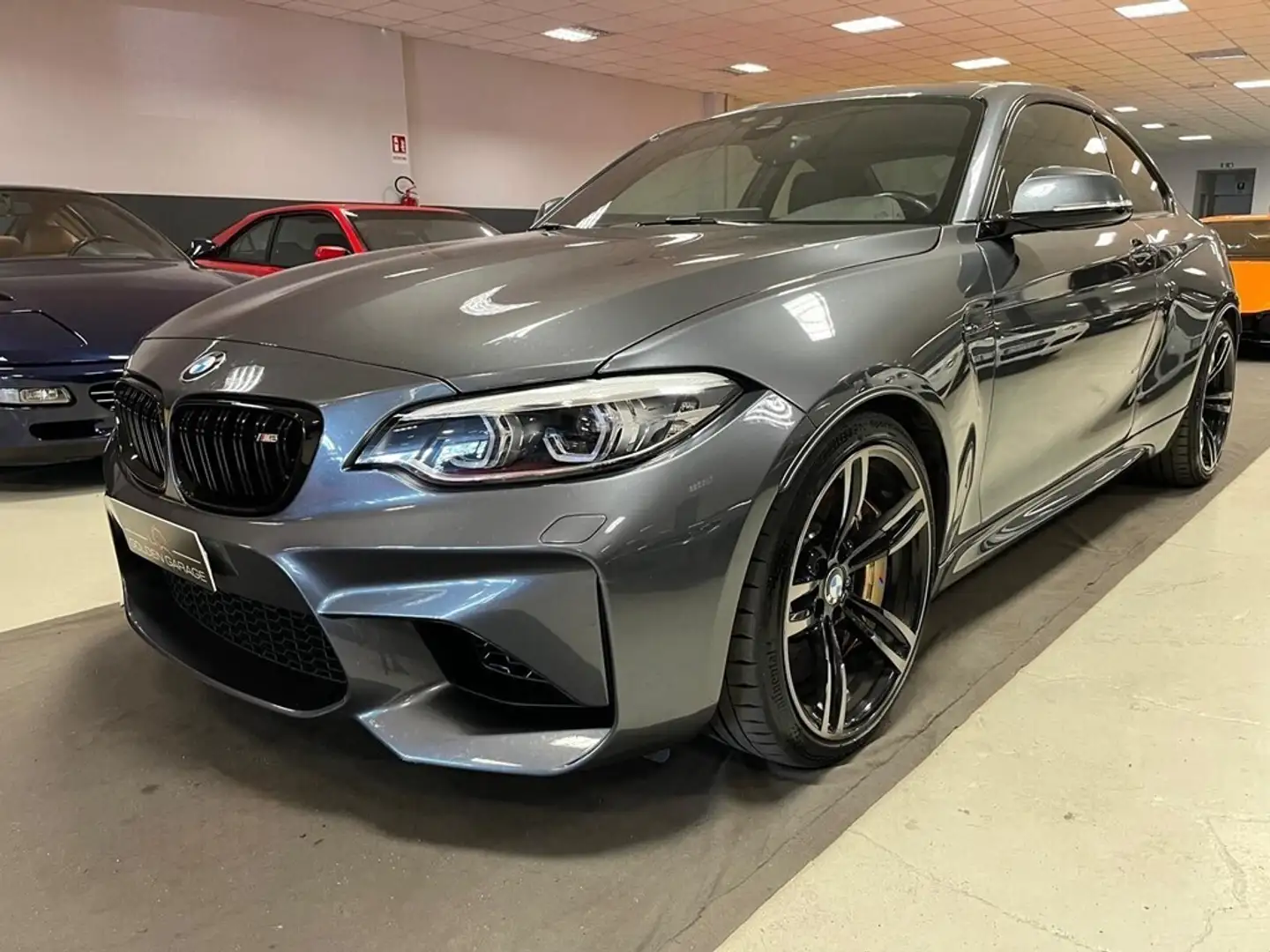 BMW M2 COUPE Grau - 2