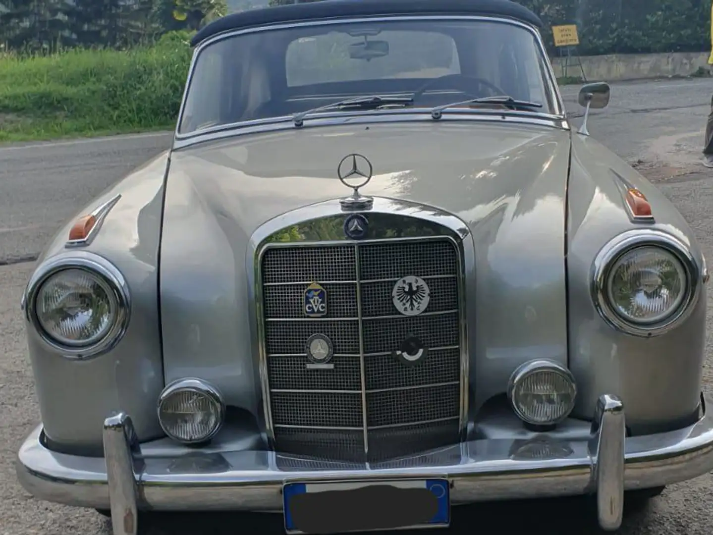 Mercedes-Benz 220 S PONTON Gri - 1