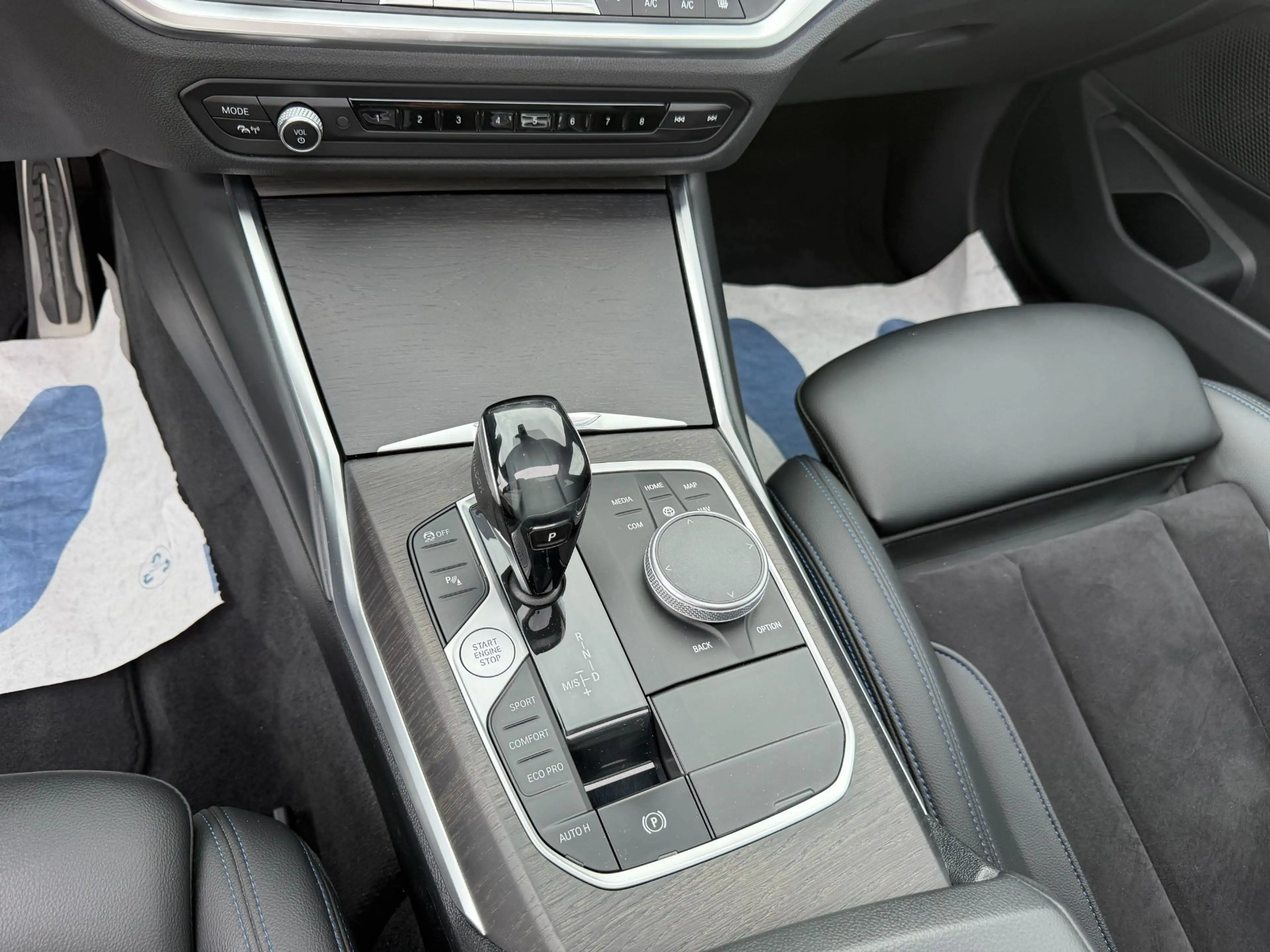 BMW 340 3er - M340 d Mild Hybrid xDrive (EURO 6d) — photo 13