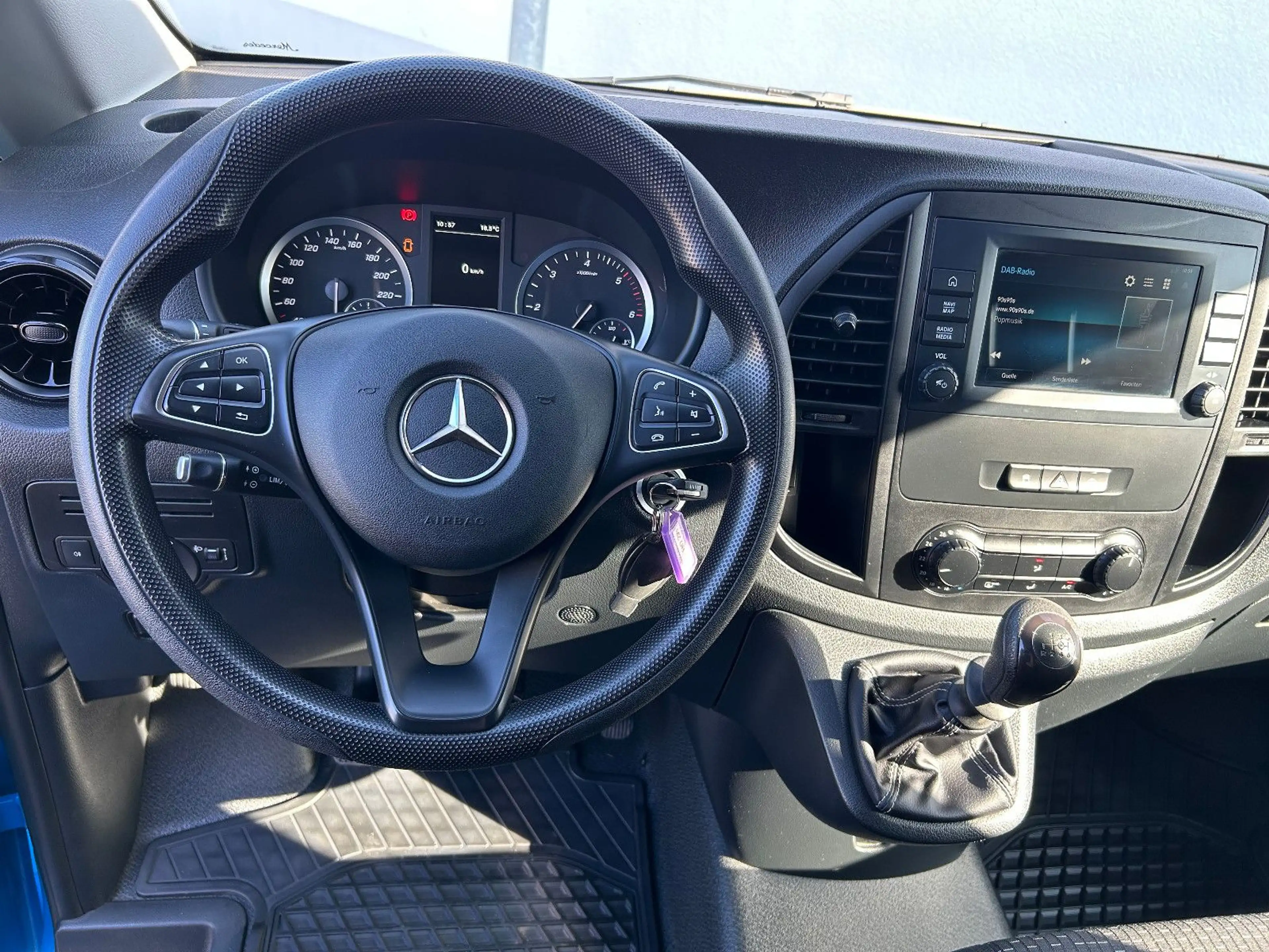 Mercedes-Benz Vito Kasten 110 CDI kompakt *Klima*Navi*Kamera* — photo 6