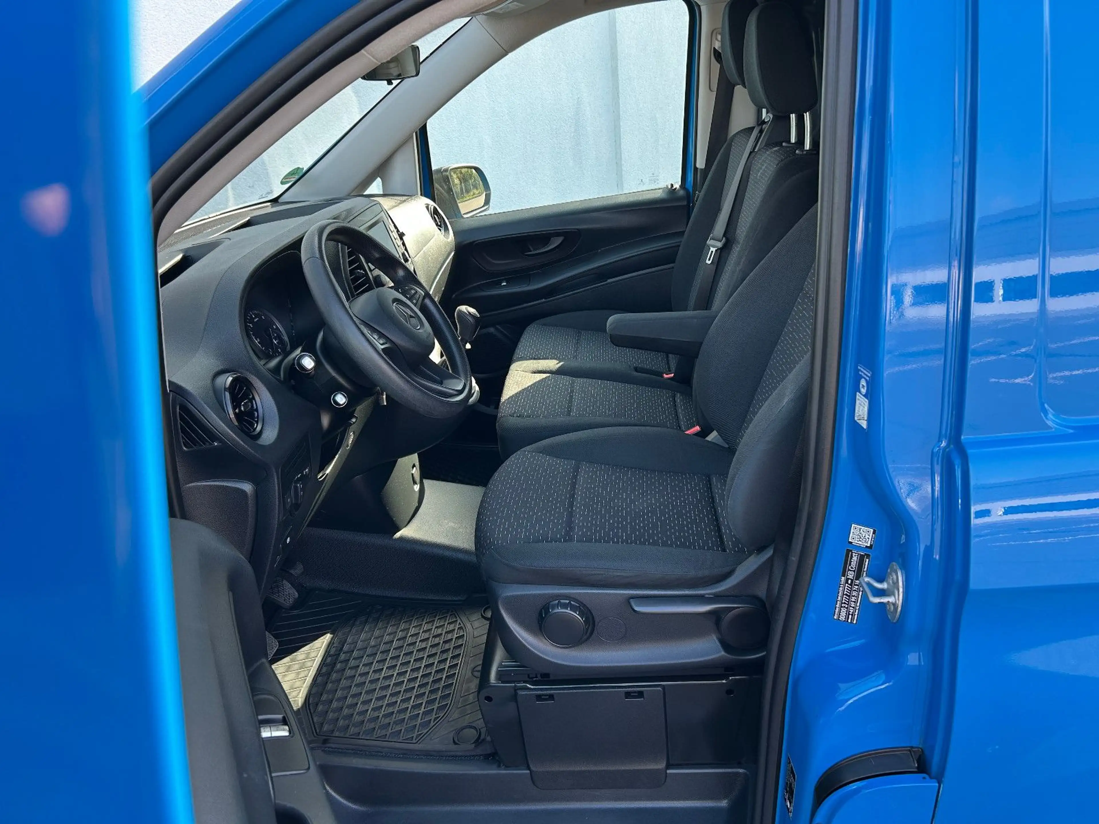 Mercedes-Benz Vito Kasten 110 CDI kompakt *Klima*Navi*Kamera* — photo 5