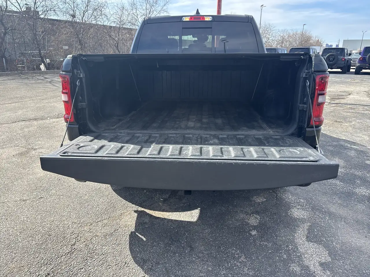 RAM 1500 снимка RAM 1500