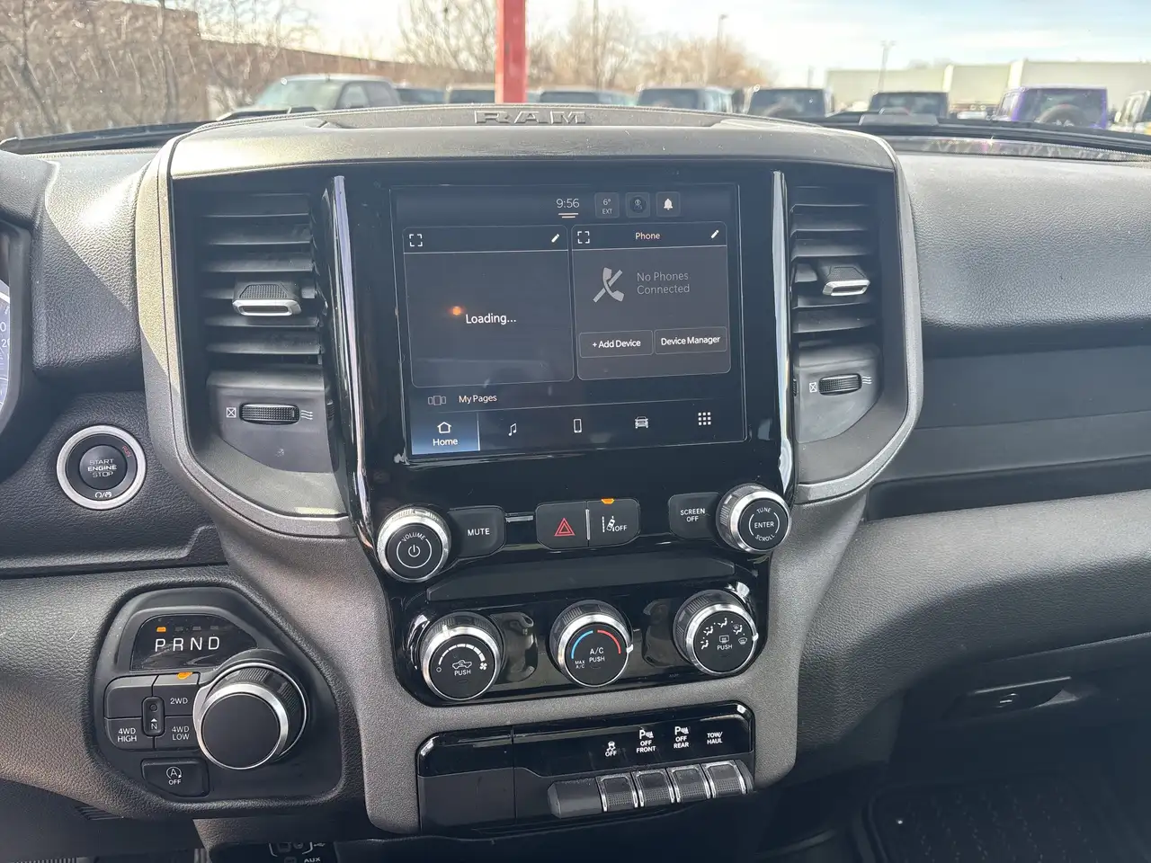 RAM 1500 снимка RAM 1500