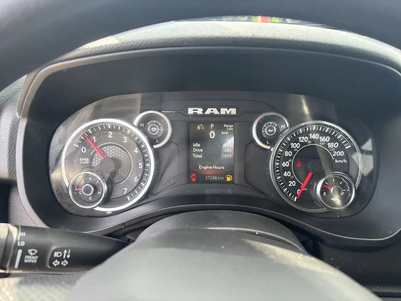 RAM 1500 снимка RAM 1500