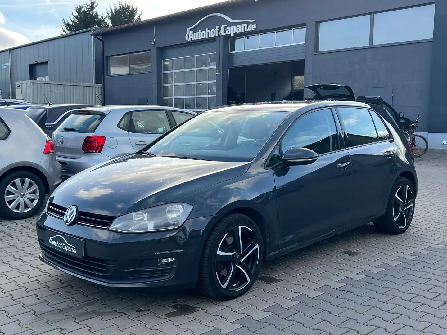 Volkswagen Golf Golf VII Lim. Trendline/PDC/Klima/Eu5/2.Ha/5Tür Gris - 1