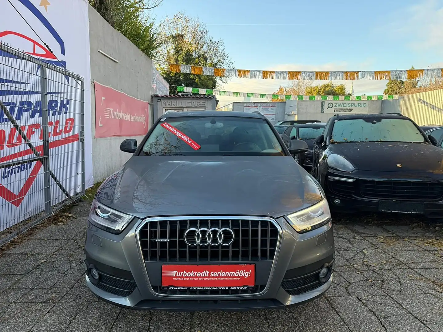 Audi Q3 2,0 TDI quattro *WENIG KILOMETER*NEUES PICKERL* Gris - 2