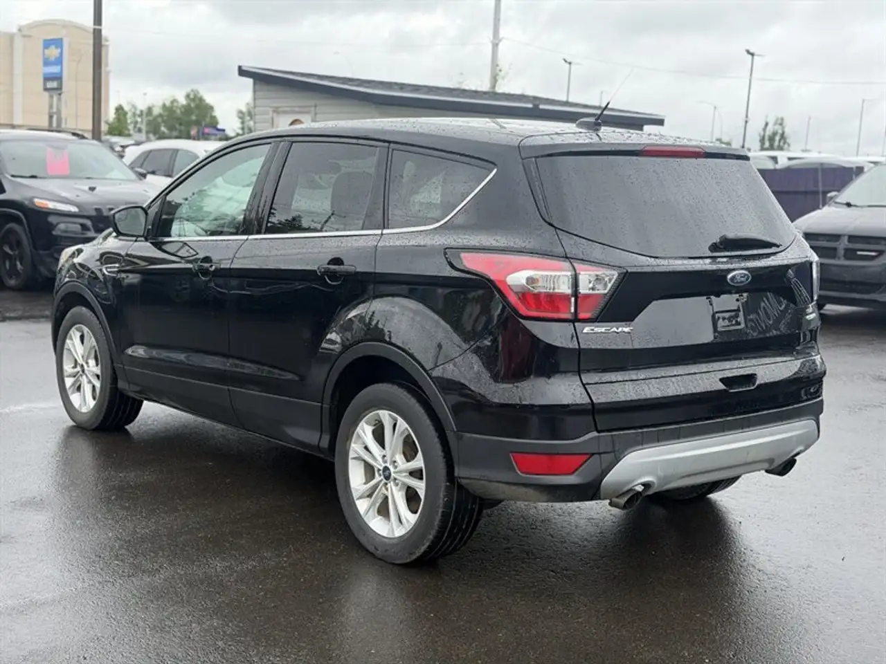 Ford Escape снимка Ford Escape