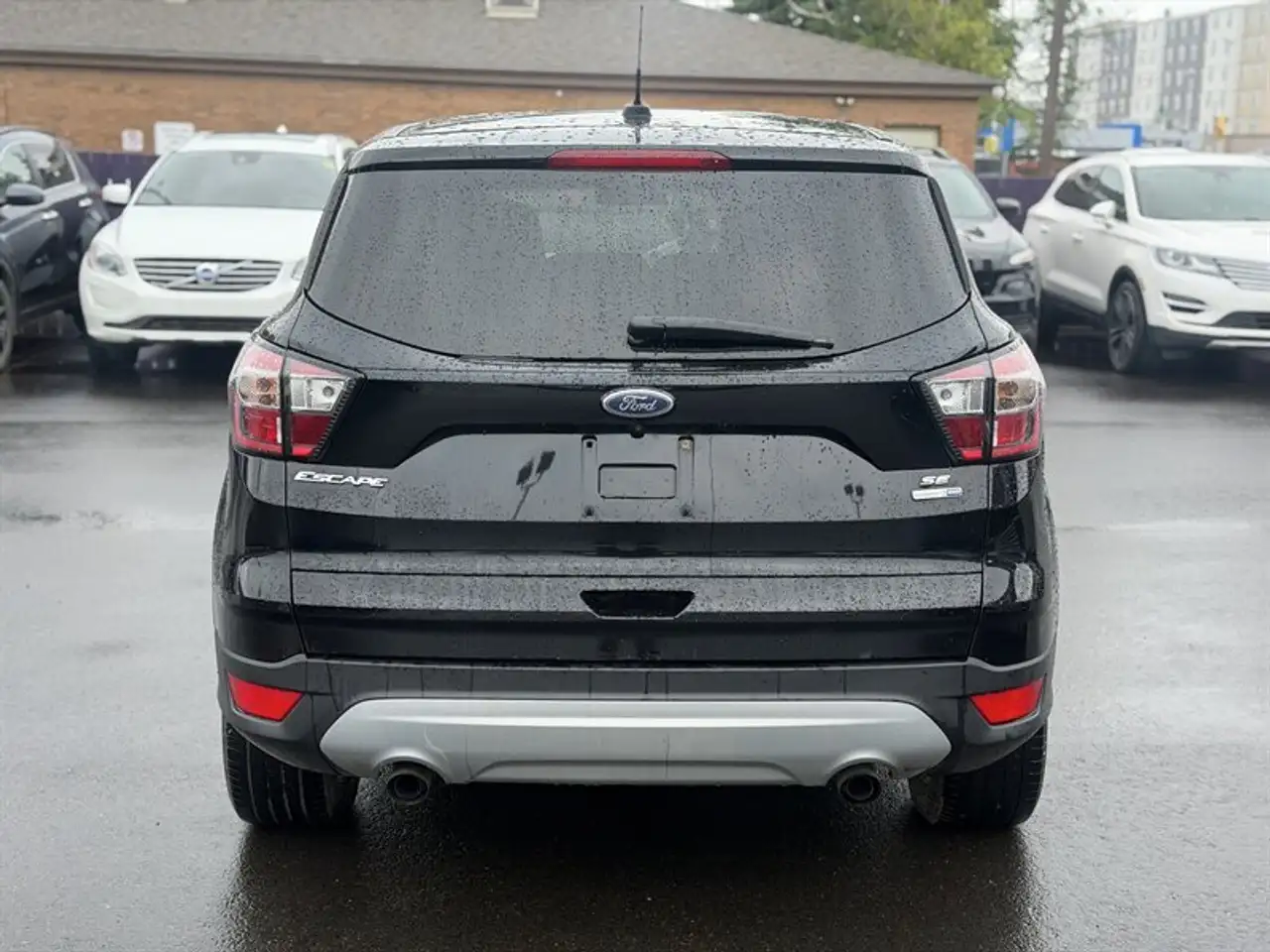 Ford Escape снимка Ford Escape