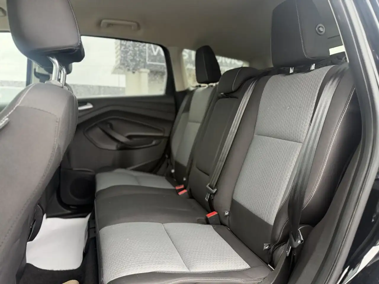 Ford Escape снимка Ford Escape