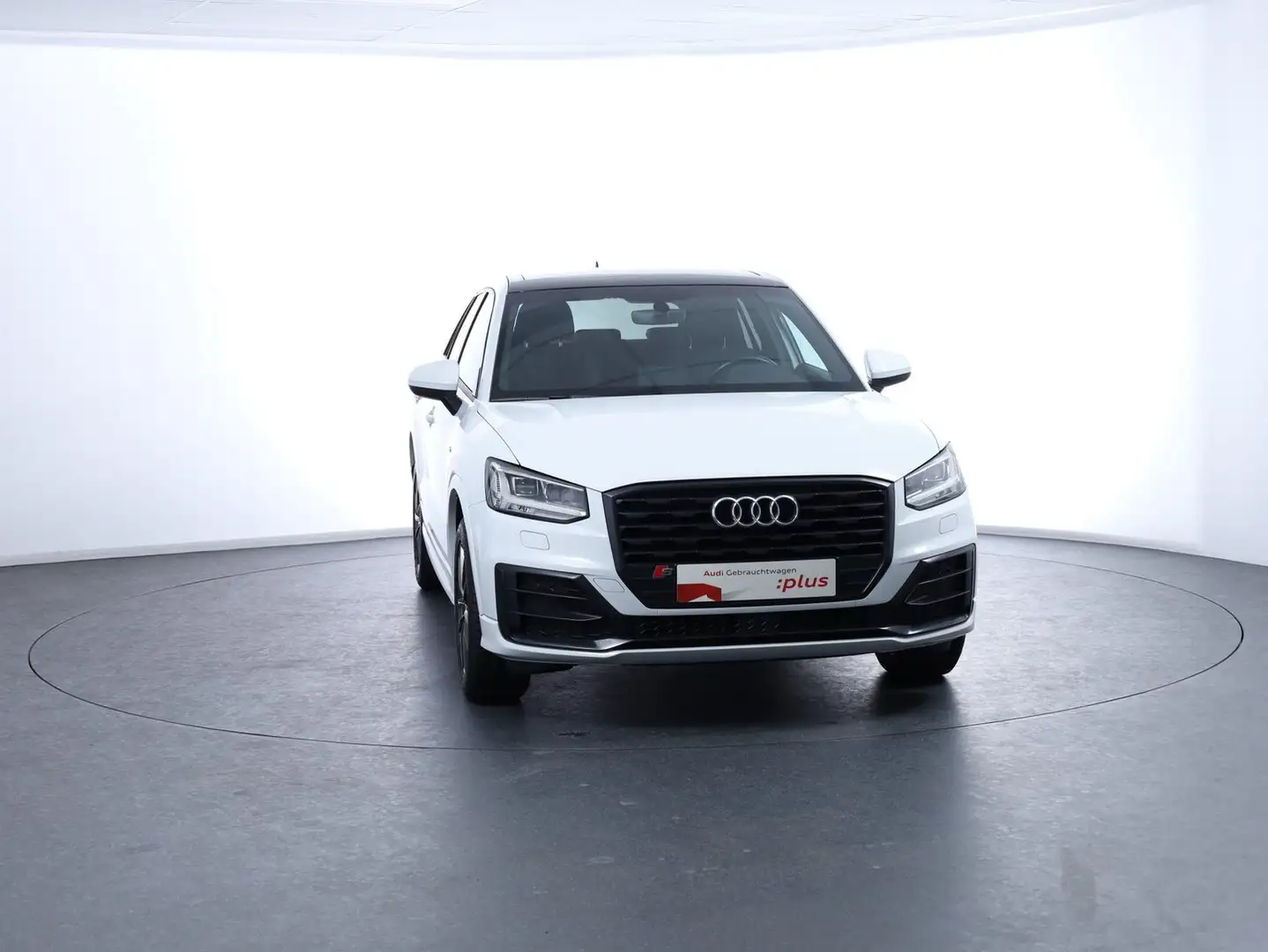Audi Q2 35 TFSI Sport Weiß - 2