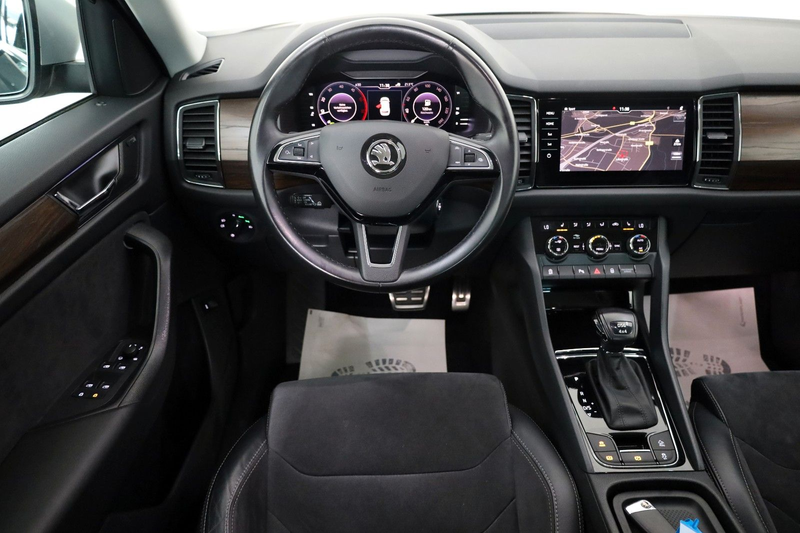 Skoda Kodiaq Scout 4x4 7Si,TLeder,Navi,LED,Kamera,AHK — photo 10