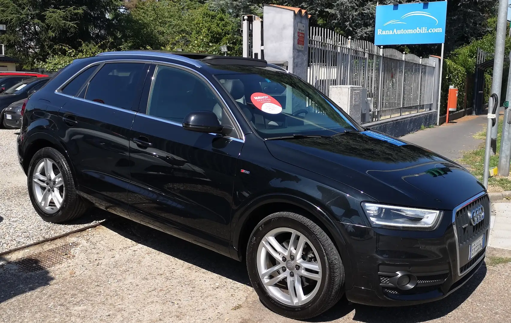Audi Q3 2.0 tdi Quattro 177cv S-tronic S-Line Tetto Apr. Negro - 2