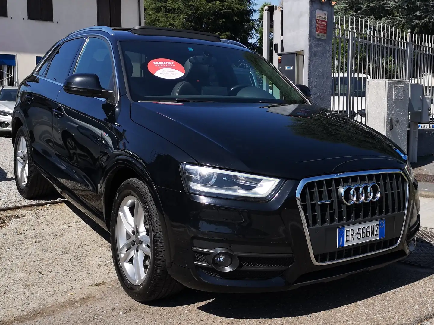 Audi Q3 2.0 tdi Quattro 177cv S-tronic S-Line Tetto Apr. Negro - 1