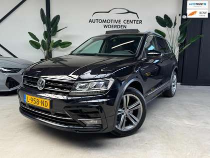 Volkswagen Tiguan 2.0 TSI 4Motion R-Line PANO VIRTUAL CAM