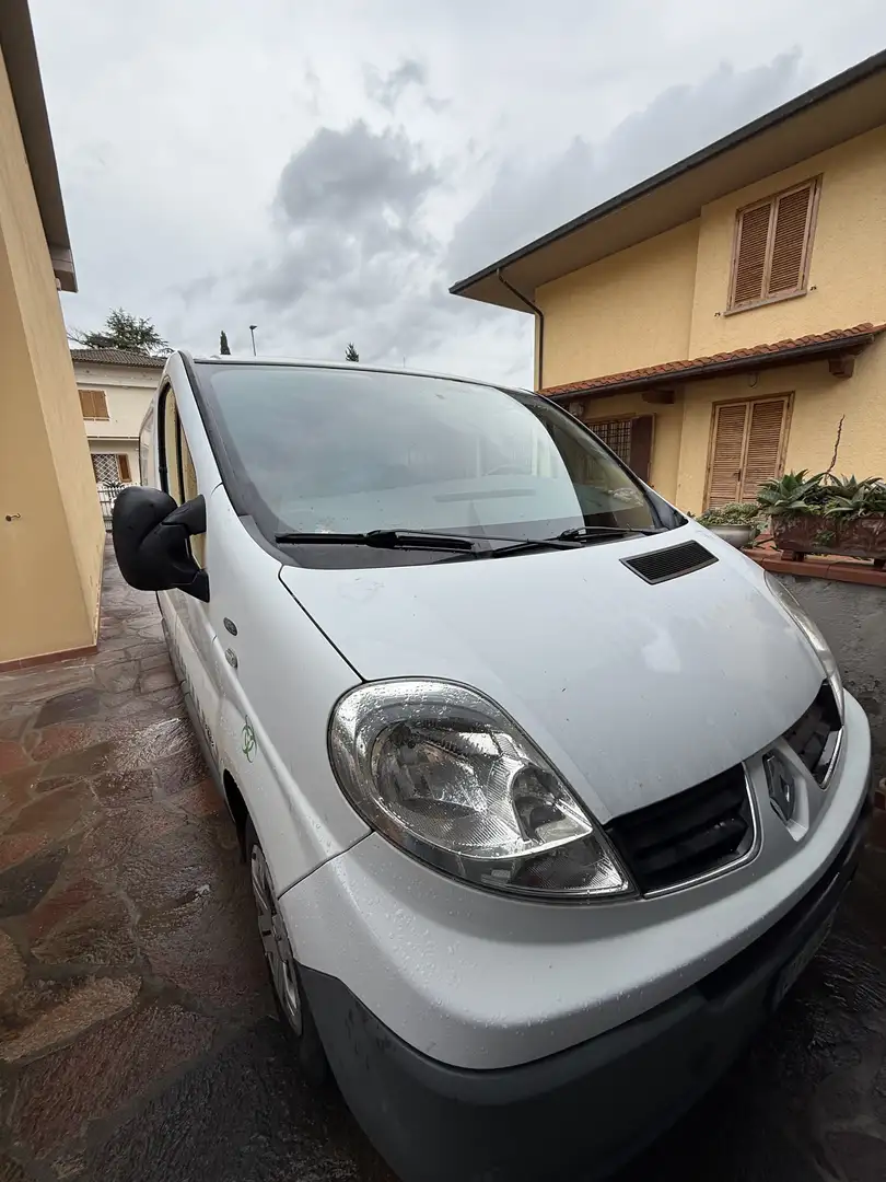 Renault Trafic - 2