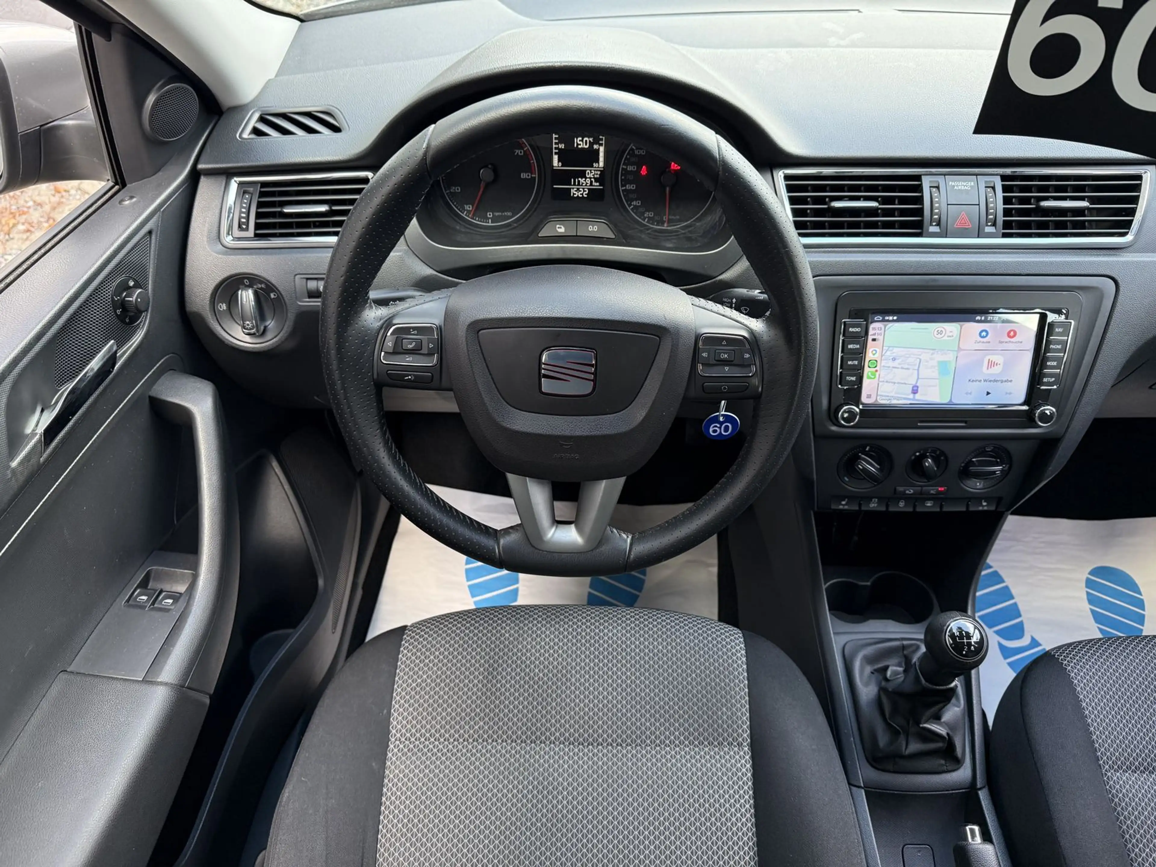 SEAT Toledo 1.2 TSI Reference Salsa *CARPLAY*PDC*SHZ* — photo 7