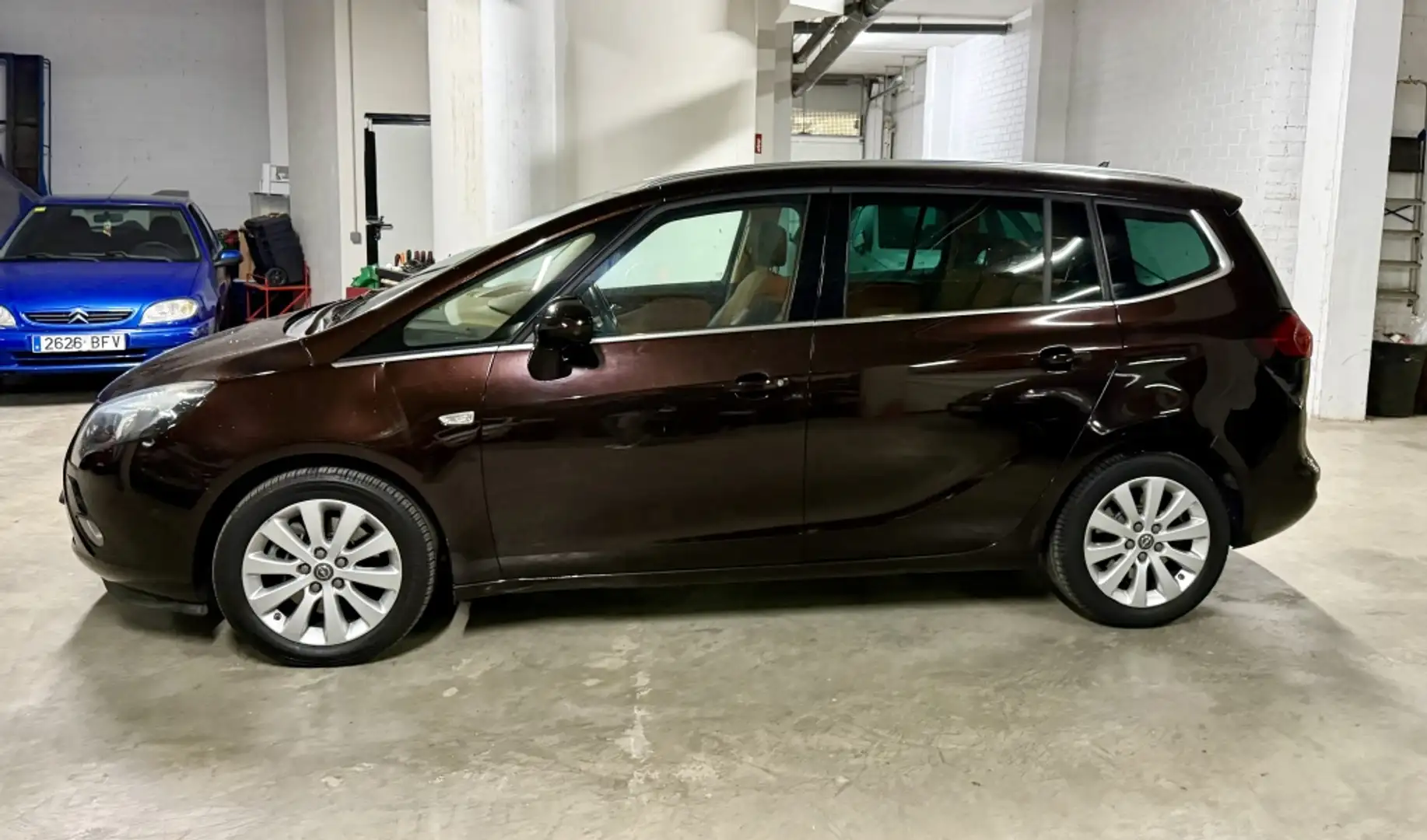Opel Zafira Tourer 2.0CDTi Excellence 165 Aut. Marrón - 2