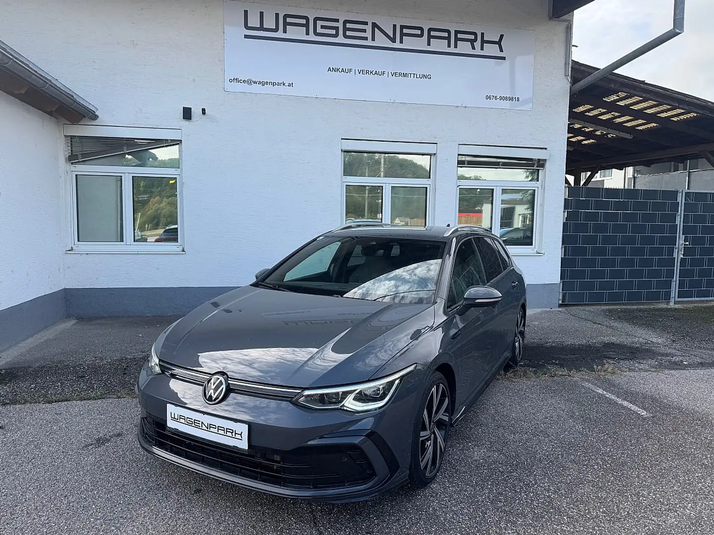Volkswagen Golf Variant 2,0 TDI R-Line DSG Netto Export €13.490 .- Grau - 1