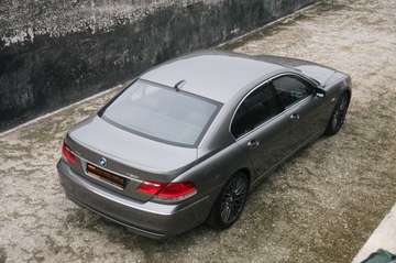 i V12 Facelift **1.Hand/perfekter Zustand**