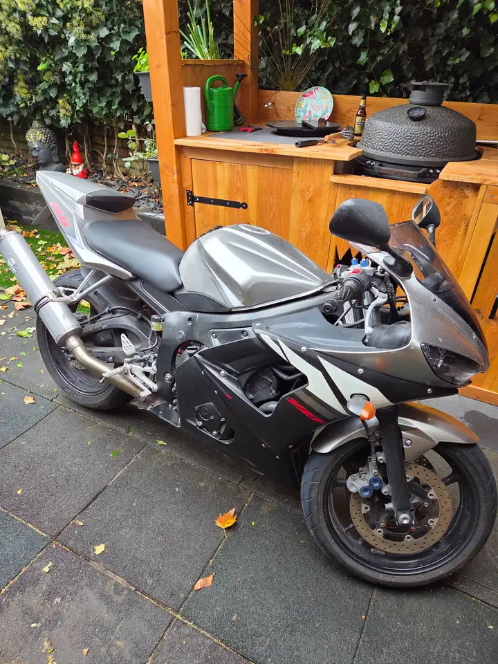 Yamaha YZF-R6