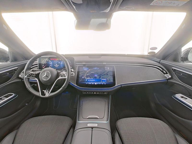 Mercedes-Benz E 300 DE 4MATIC Break Luxury Line | Distronic | Smartpho — photo 6