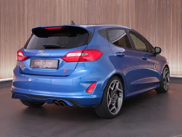 Ford Fiesta view 2