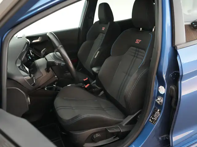 Ford Fiesta view 10