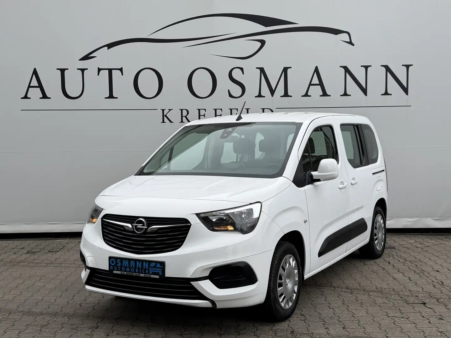 Opel Combo Life Edition 1HAND*PDC H*AHK*CARPLAY Blanc - 1