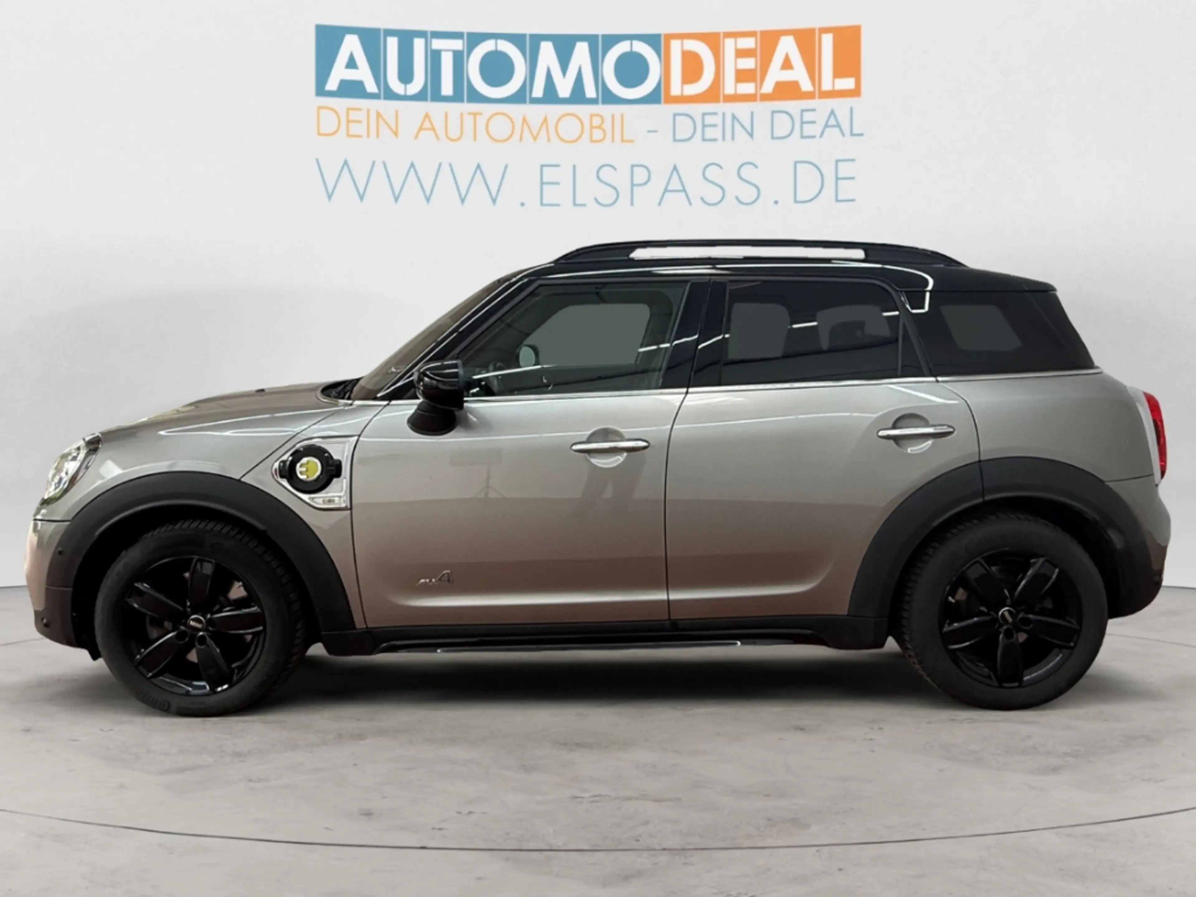 MINI Cooper SE Countryman PHEV AUTOMATIK  ALLWETTER NAV LED PANODACH ACC SIT — photo 8
