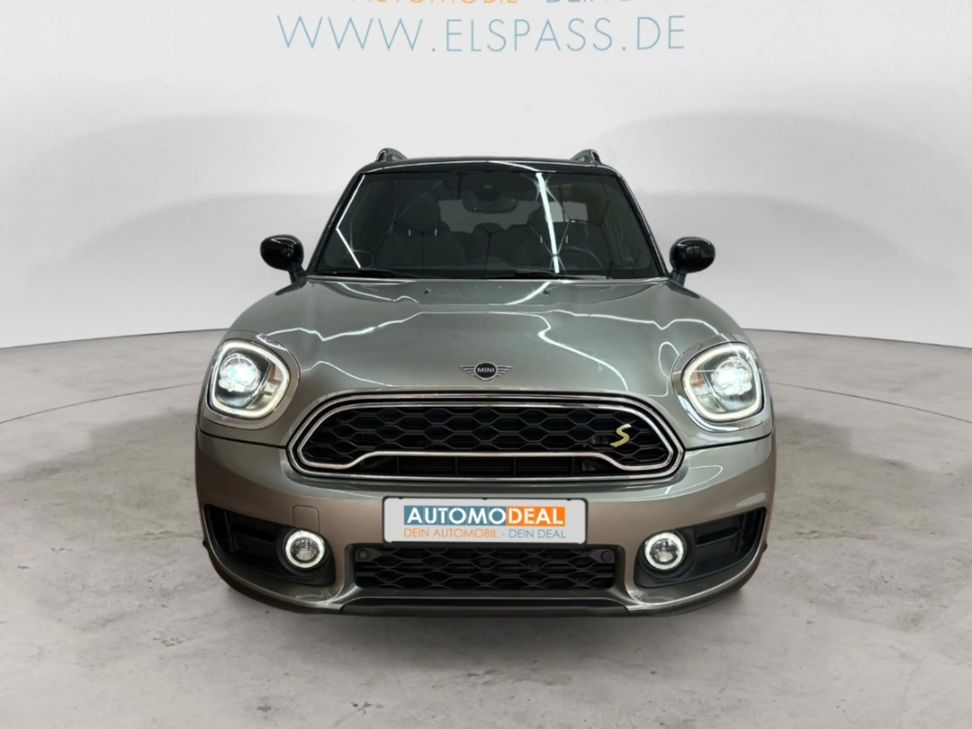 MINI Cooper SE Countryman PHEV AUTOMATIK ALLWETTER NAV LED PANODACH ACC SIT — photo 3
