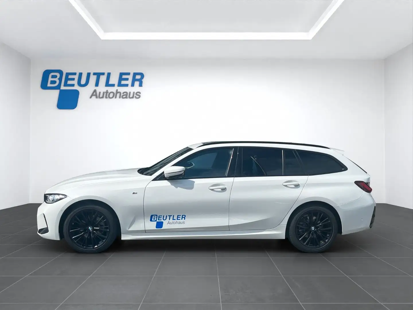 BMW 320 dA Touring MSport 18" Pano DAP PAP AHK eSitze Weiß - 2