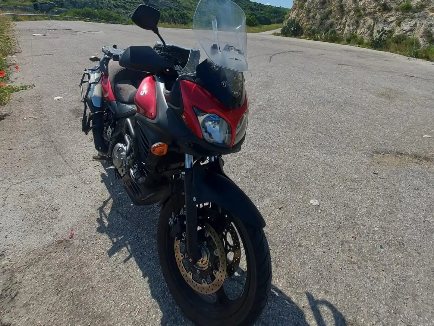Suzuki V-Strom 650 ABS Roşu - 2
