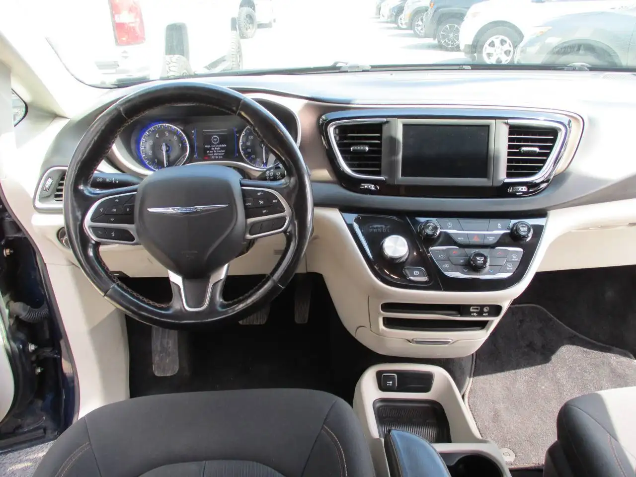 Chrysler Pacifica fotografie Chrysler Pacifica