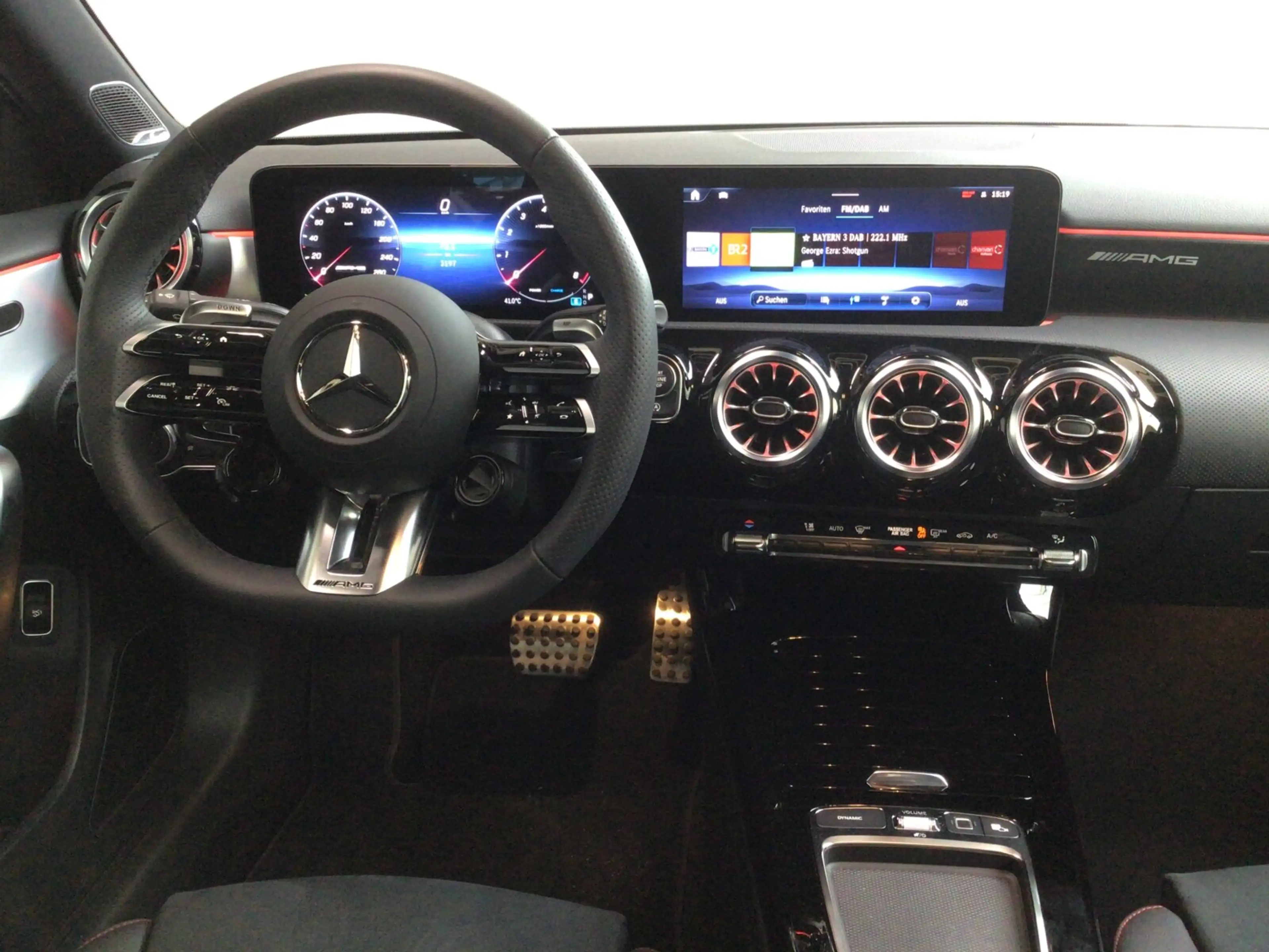 Mercedes-Benz A 35 AMG A 35 4M AMG Line/Pano/Beam/Burm/Night/Distr. Navi — photo 7