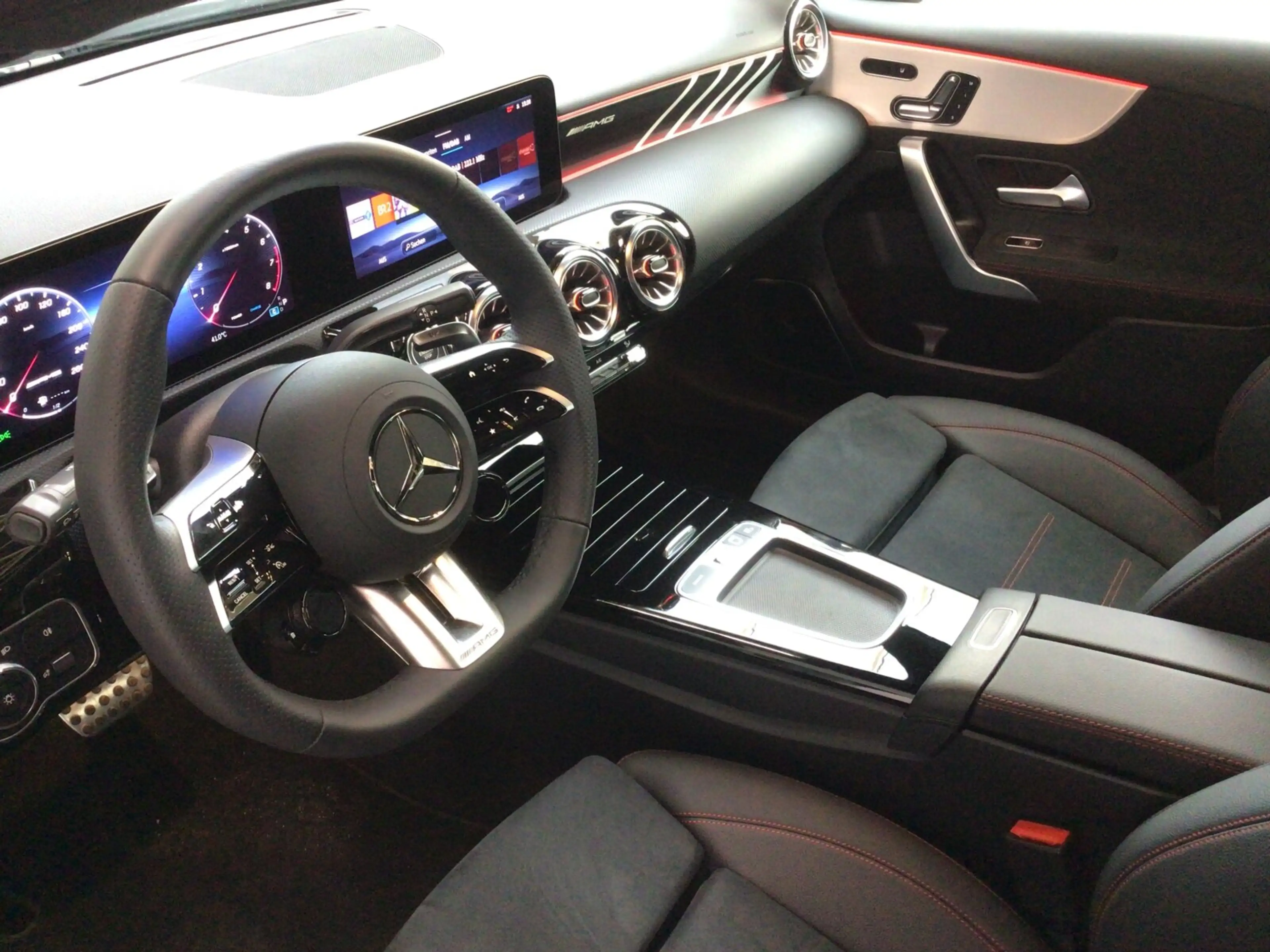 Mercedes-Benz A 35 AMG A 35 4M AMG Line/Pano/Beam/Burm/Night/Distr. Navi — photo 9