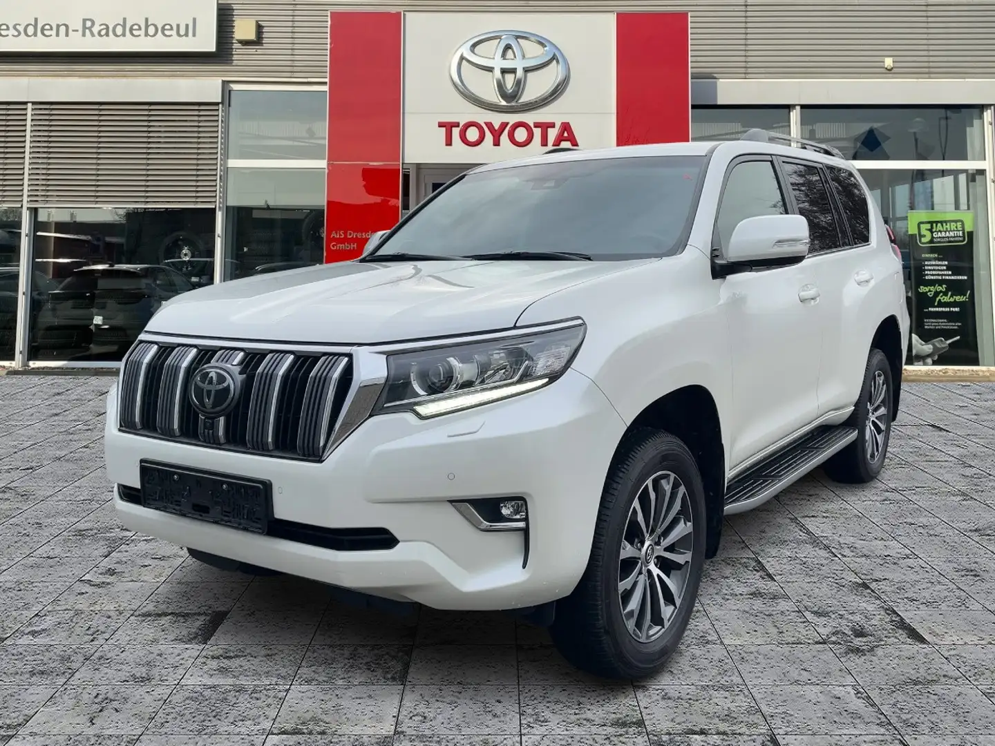 Toyota Land Cruiser 2.8 D4-D Executive Leder*Navi*Sitzl. Bianco - 2