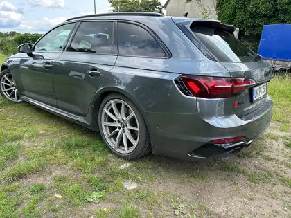 Annonce voiture d'occasion Audi RS4 - CARADIZE