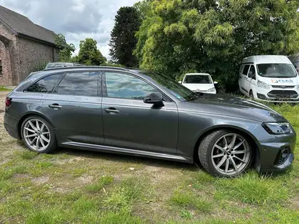 Annonce voiture d'occasion Audi RS4 - CARADIZE