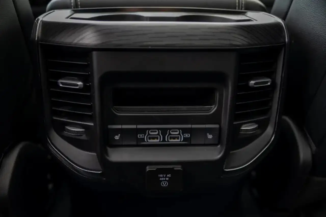 RAM 1500 fotografie RAM 1500