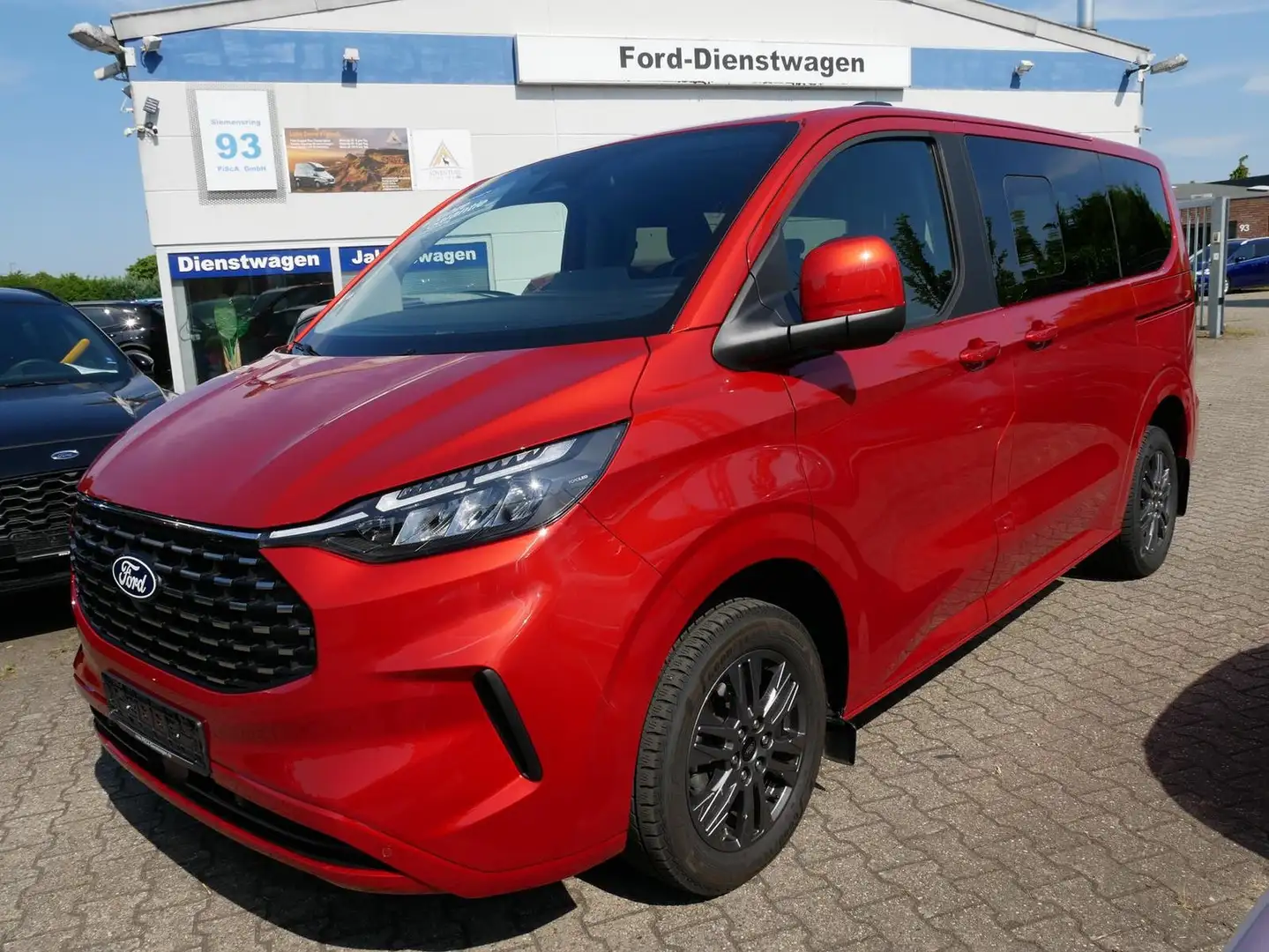 Ford Tourneo Custom 320 L1 Titanium AHK ACC LED TWA Rot - 1
