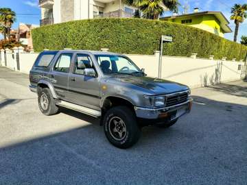 4 Runner 2.5 td