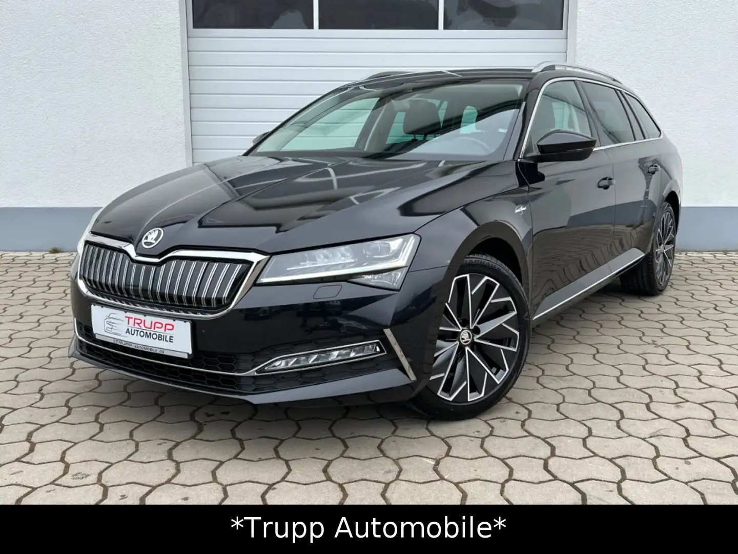 Skoda Superb L&K iV/Matrix/AHK/Canton/R-Kam/Virtual/SH Nero - 1
