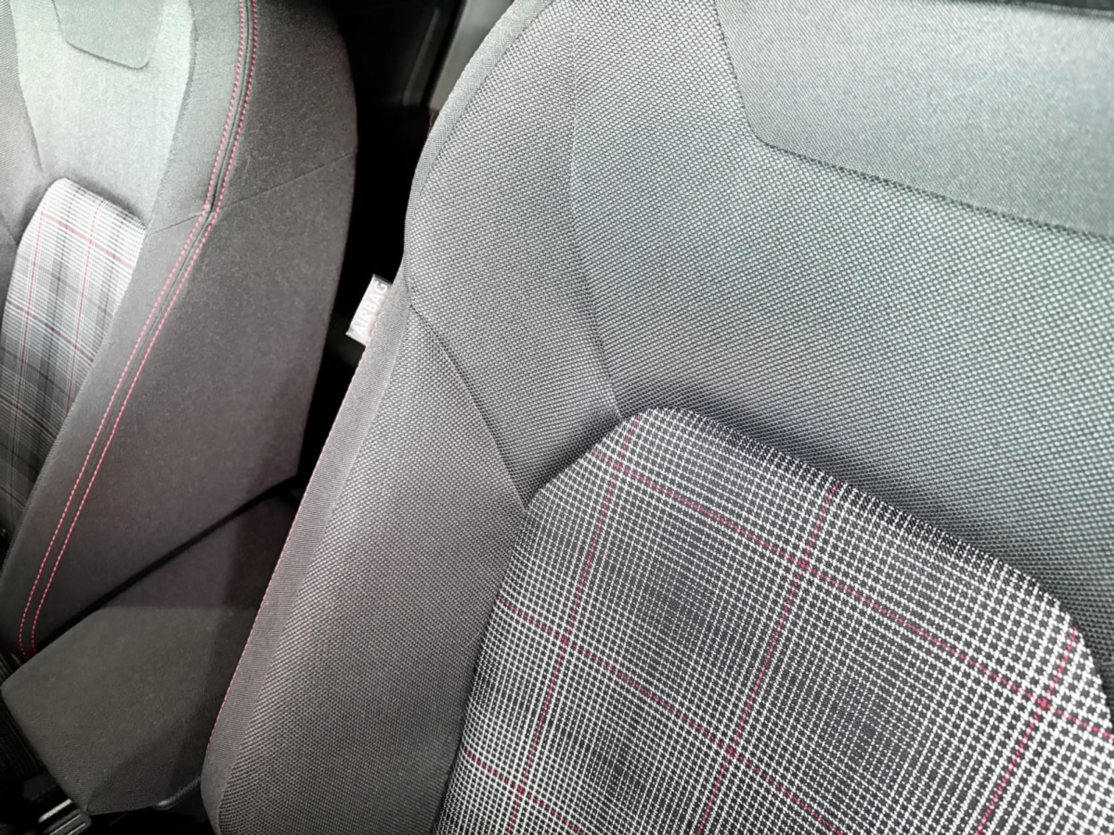 Volkswagen Polo GTI 2.0 TSI 207 CV DSG7 * MATRIX * CARPLAY * — photo 6