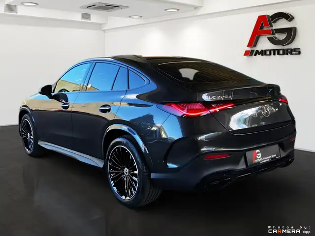 Mercedes-Benz GLC 200 view 7