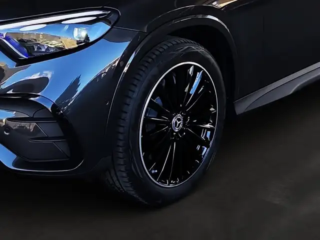 Mercedes-Benz GLC 200 view 10