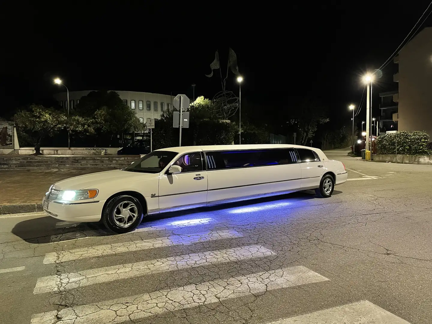 Lincoln Town Car Weiß - 1